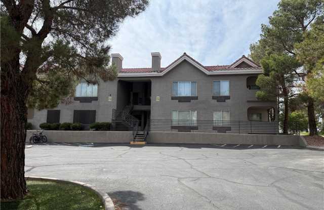 700 Capri Drive Gallery 2