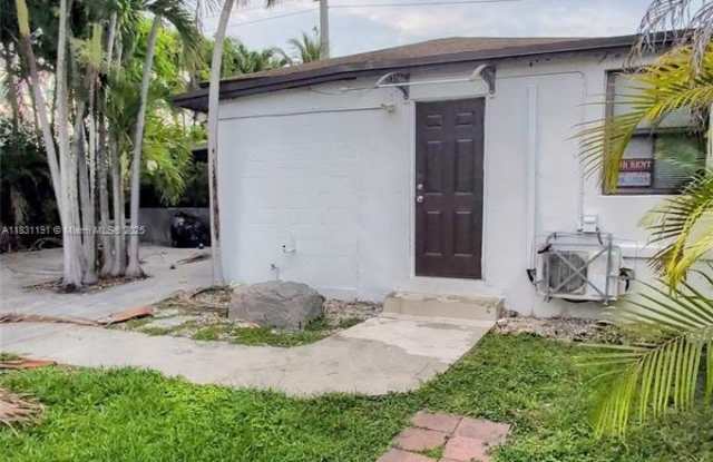 22830 Old Dixie Hwy photos photos