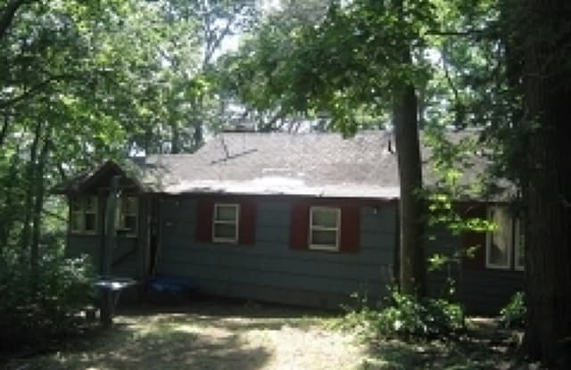 753 OLD CANISTEAR RD - 753 Old Canistear Road, Highland Lake, NJ 07422