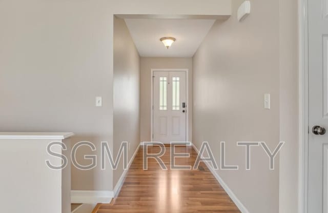 1116 Maplewood Ln Gallery 4