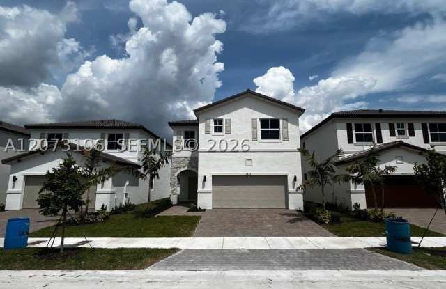 2625 SE 24th Ct Gallery 2