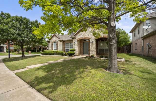 2404 Windgate Lane Gallery 2