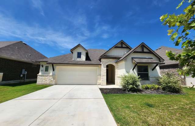 4/3/2 with office Near Gruene / Fridge Included / Loaded with Amenities / Large Backyard / CISD photos photos