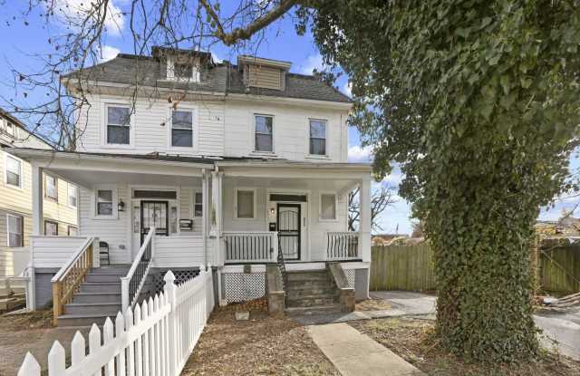 Spacious 3-Bedroom/2-Bathroom home with Modern Amenities in West Baltimore! - 4017 Hayward Avenue, Baltimore, MD 21215