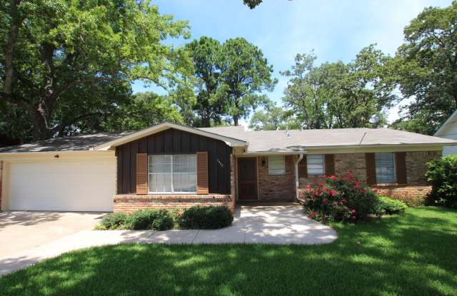 Coming Soon: 3 Bedroom 2 Bathroom Home Near UT Tyler Gallery 1
