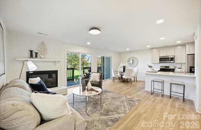 11141 Harrowfield Road Gallery 3