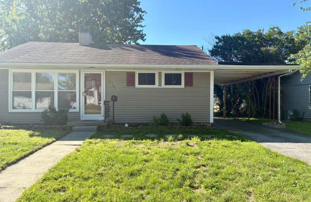 2 bedroom 1 bath house for rent with a garage photos photos