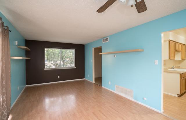 NE HOME 2 Bedroom  1 Bath Gallery 3