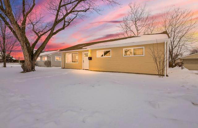 Newly Renovated – Charming 3-Bedroom Home in Roseville! photos photos