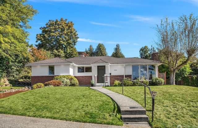 5606 59th Ave Ne - 5606 59th Avenue Northeast, Seattle, WA 98105