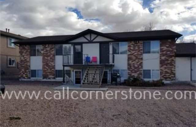 1055 Chiricahua Loop - 3 photos photos