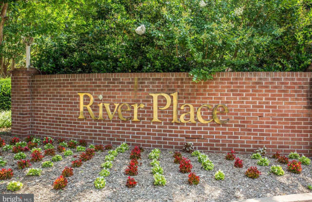 1021 ARLINGTON BOULEVARD photos photos