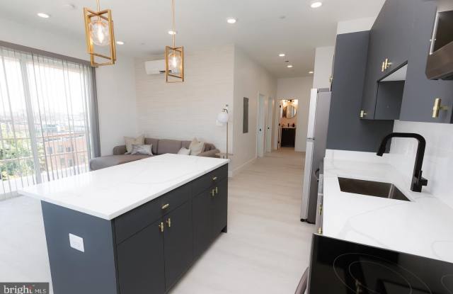 Caroline photos photos