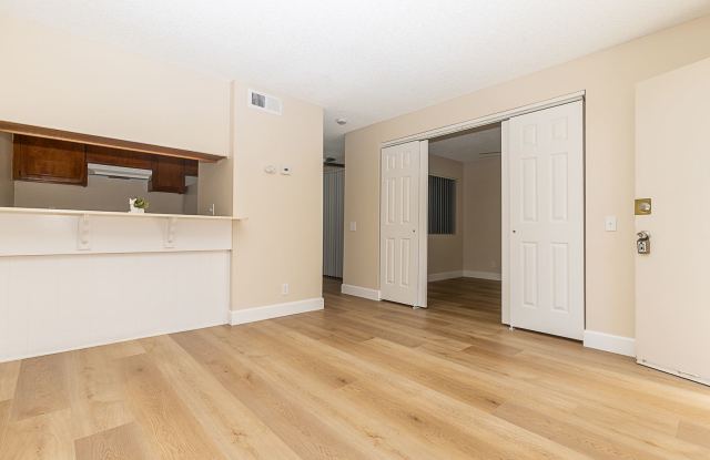 English Oaks photos photos