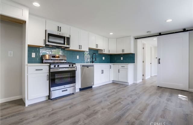 209 Avenida Rosa - 209 Avenida Rosa, San Clemente, CA 92672