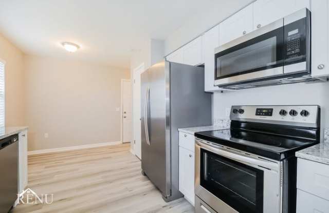1405 Meadow Drive Northeast Gallery 3