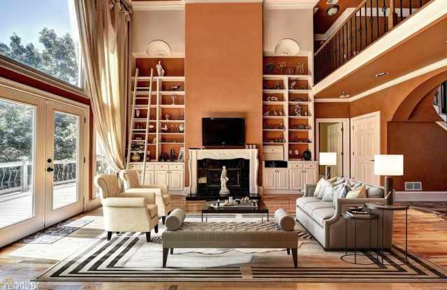 330 Driver Circle Ct Gallery 4