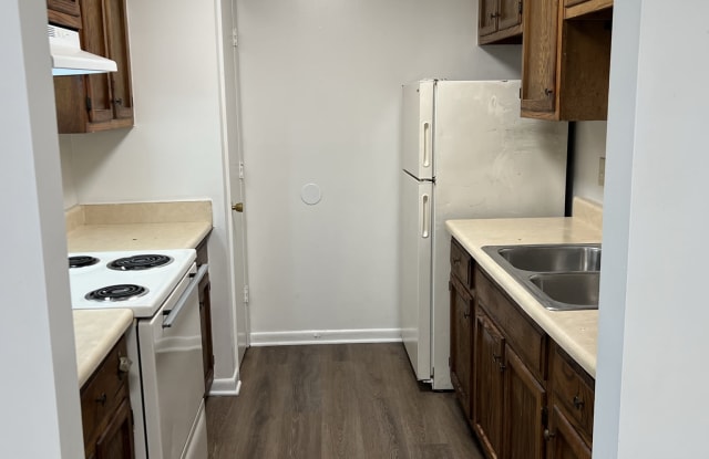 103 Hillview Apt DriveUnit 6 - 103 Hillview Apt Drive, McKenzie, TN 38201