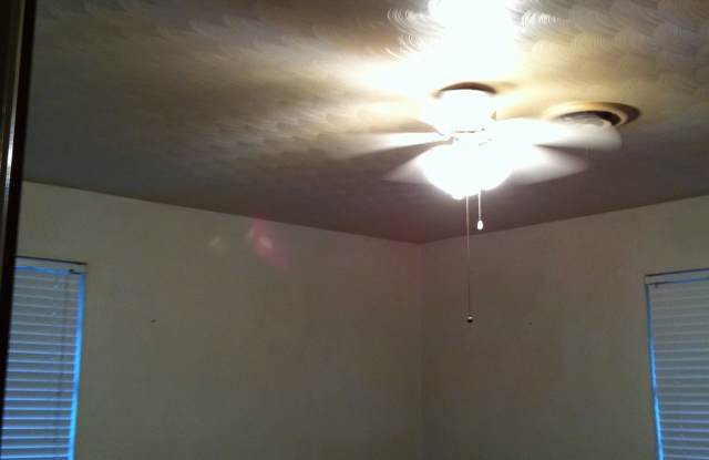1804 Mohican St Gallery 4