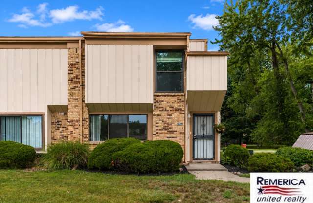 23532 Lahser Road Gallery 1