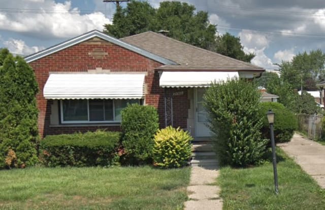 18241 Holland Ave - 18241 Holland Avenue, Eastpointe, MI 48021