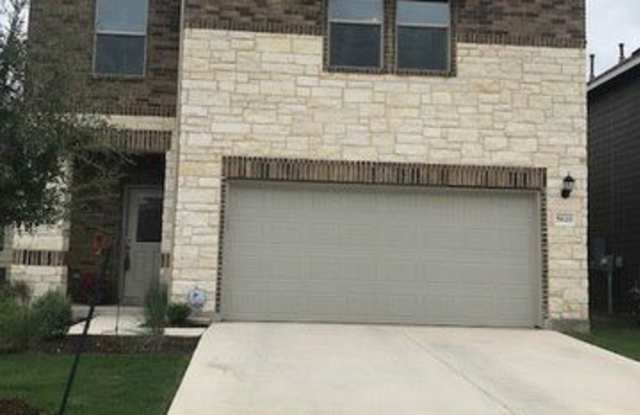 5626 Burr Bluff Gallery 2