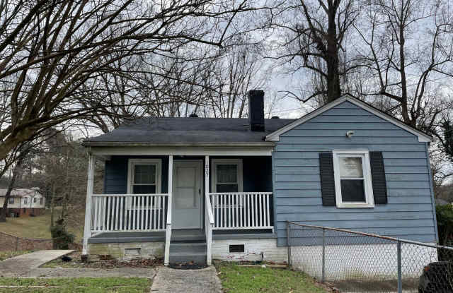 Three Bedroom Home in Gastonia photos photos Three Bedroom Home in Gastonia photos photos