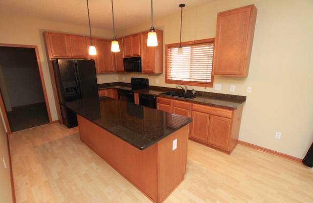 21318 Hytrail Cir Gallery 2