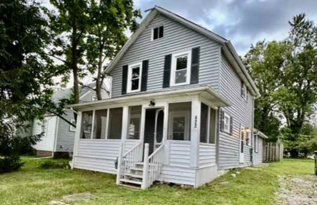 422 W Smith Road - 422 West Smith Road, Medina, OH 44256