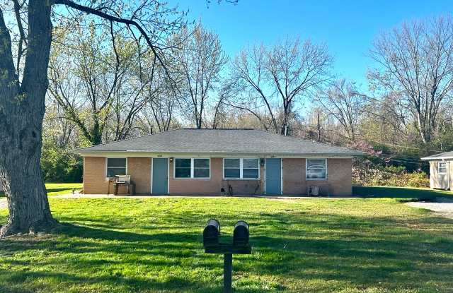 2213-2215 Fairfax Road photos photos