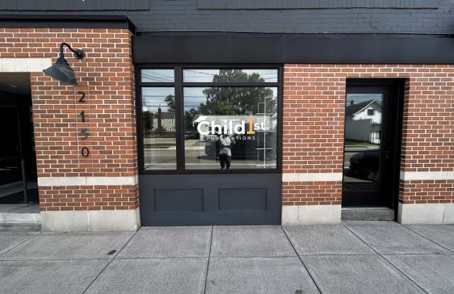 2150 Plainfield Ave NE Gallery 2