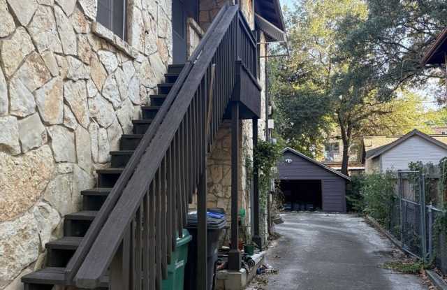 210 E Lullwood Ave Gallery 4