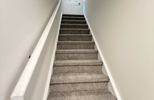 174 Patterson Avenue Southeast-A Gallery 4