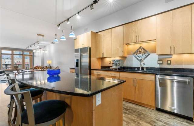 111 4th Avenue N photos photos