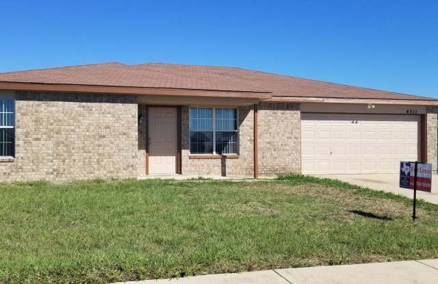 4311 JANELLE DR photos photos