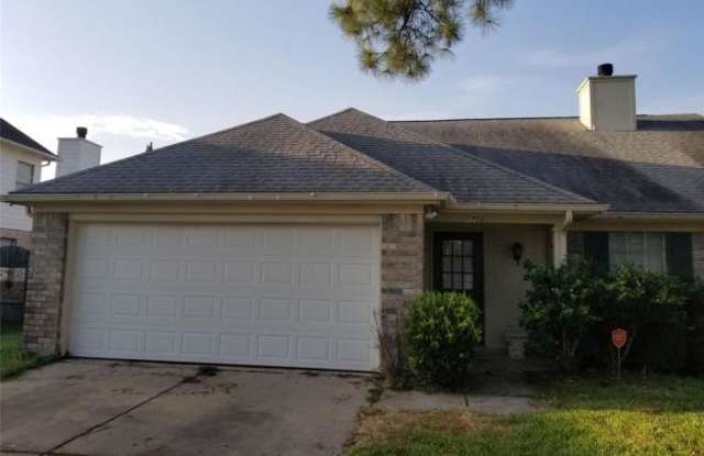 1702 Kriswood Drive Gallery 3