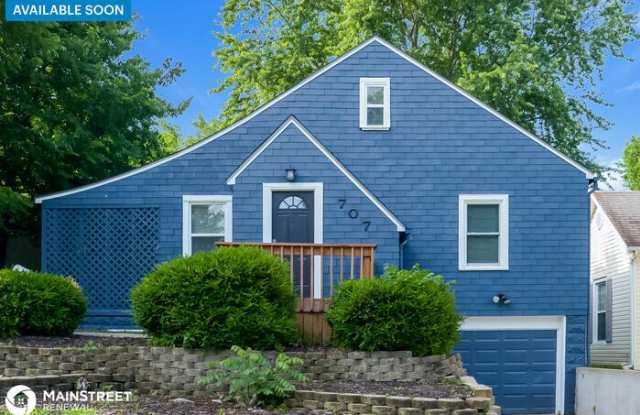 707 Chestnut Street - 707 Chestnut Street, Leavenworth, KS 66048