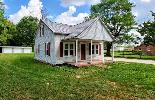 Pet-Friendly 2-Bedroom, 1.5-Bath Home with a Yard and Stainless Appliances photos photos