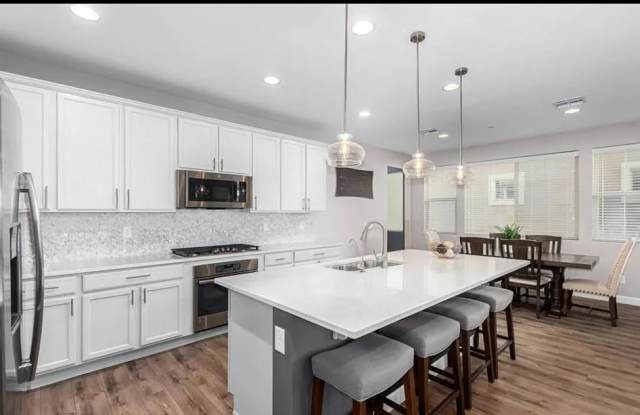 2264 South Henry Lane - 2264 South Henry Lane, Gilbert, AZ 85295