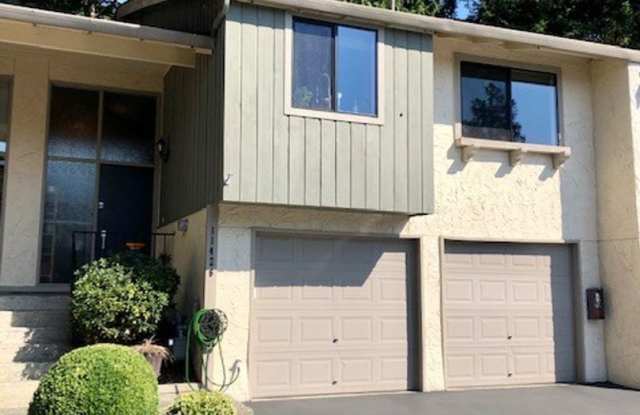 3Bd/2Ba Kirkland Townhome photos photos 3Bd/2Ba Kirkland Townhome photos photos