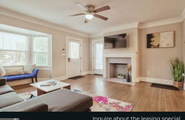 1074 Jefferson Avenue photos photos