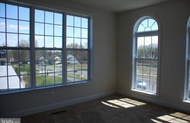 17046 AMITY DRIVE Gallery 4