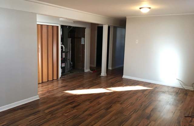 805 Scottsdale Dr. - 805 Scottsdale Drive, Champaign, IL 61821