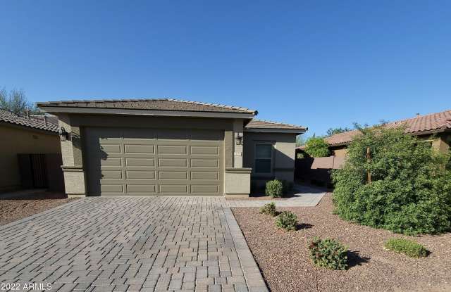 330 W LYLE Avenue photos photos