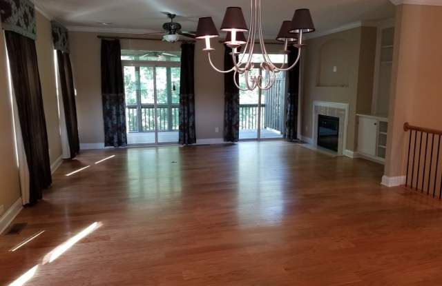 2758 Laurel Valley Trail Gallery 3
