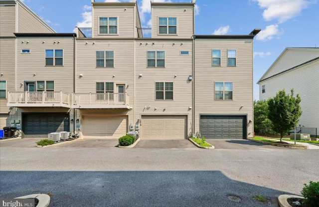 14319 POTOMAC HEIGHTS LN Gallery 2