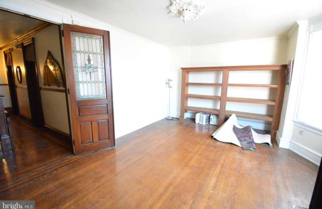 102 W MANHEIM Street unit: 2 - 102 Manheim Street, Philadelphia, PA 19144