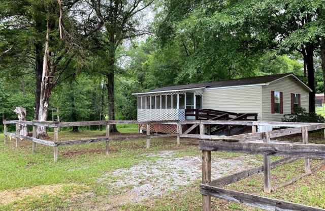 3303 Hogan Road - 3303 Hogan Road, Holtville, AL 36022