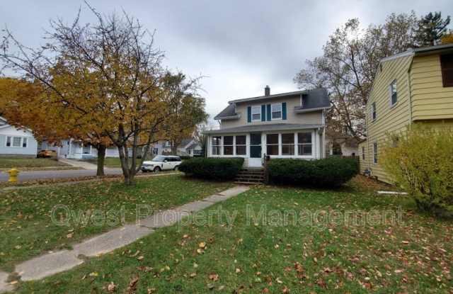 784 Eleanor NE photos photos