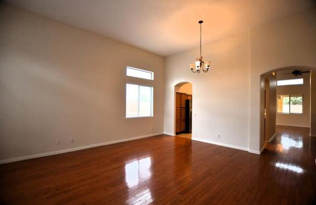 1646 East Hawken Place Gallery 4